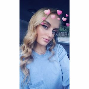 Meet your Posher, Karina